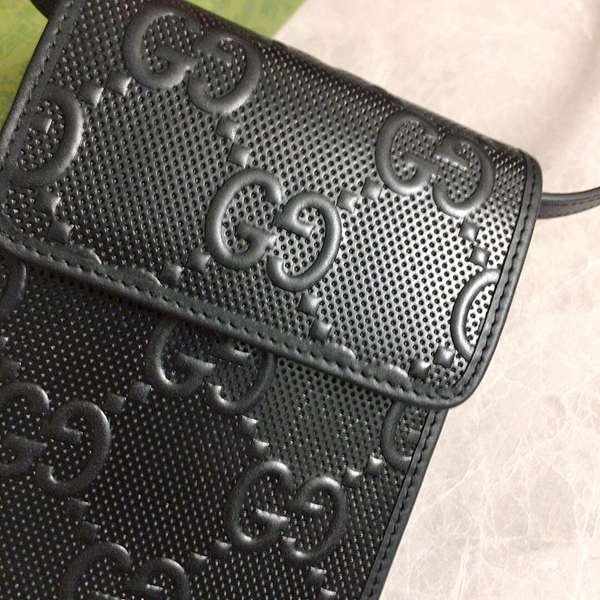 グッチ財布 レプリカ背面デザイン